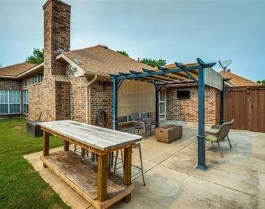 1109 Ashby Drive - Photo Thumbnail 22