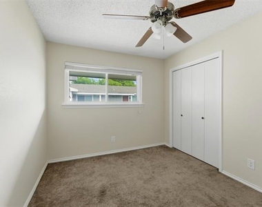 401 N 7th Street - Photo Thumbnail 9