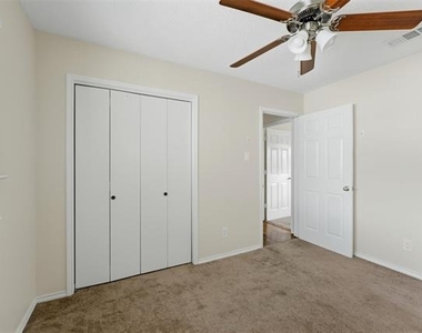 401 N 7th Street - Photo Thumbnail 10