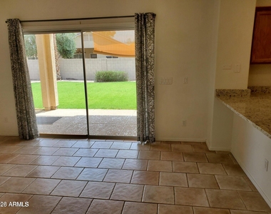 1853 E Shannon Street - Photo Thumbnail 6
