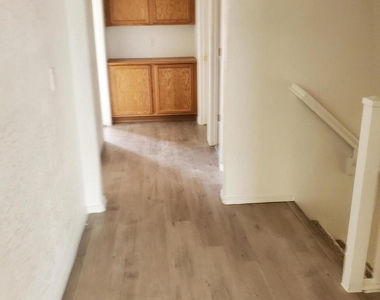 1853 E Shannon Street - Photo Thumbnail 17