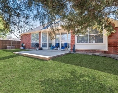 7914 Kristina Drive - Photo Thumbnail 29