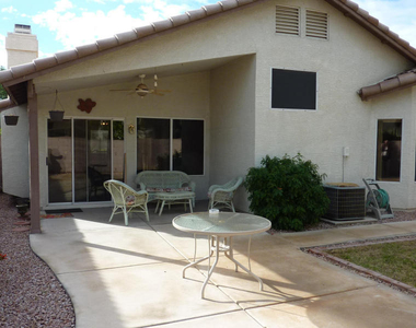 140 W Oxford Lane - Photo Thumbnail 14