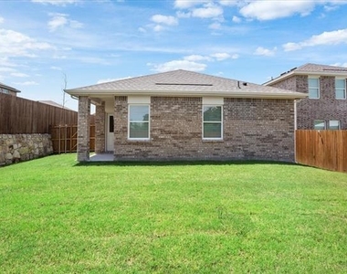4406 Wood Fern Road - Photo Thumbnail 24