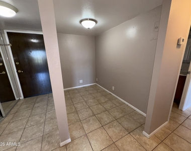 7940 E Camelback Road - Photo Thumbnail 8