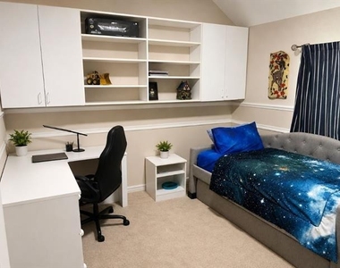 3412 Durham Lane - Photo Thumbnail 12