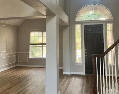 3412 Durham Lane - Photo Thumbnail 3