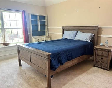 3412 Durham Lane - Photo Thumbnail 14
