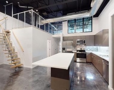 3111 Canton Street - Photo Thumbnail 12