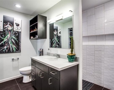 3111 Canton Street - Photo Thumbnail 6