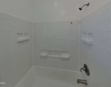 10208 W Wier Avenue - Photo Thumbnail 16