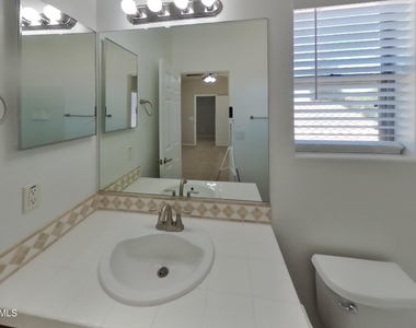 10208 W Wier Avenue - Photo Thumbnail 7