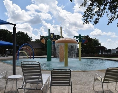 10301 Blue Skies Drive - Photo Thumbnail 26