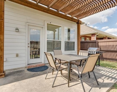 1105 Lone Pine Drive - Photo Thumbnail 28