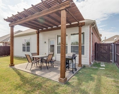 1105 Lone Pine Drive - Photo Thumbnail 29