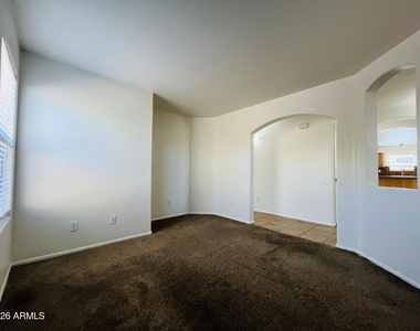 8202 S 47th Avenue - Photo Thumbnail 23