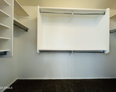 8202 S 47th Avenue - Photo Thumbnail 27