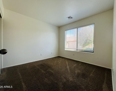 8202 S 47th Avenue - Photo Thumbnail 14