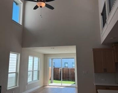 14511 Durant Lane - Photo Thumbnail 5