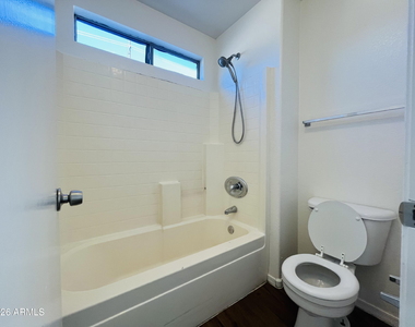 7332 N 70th Drive - Photo Thumbnail 17