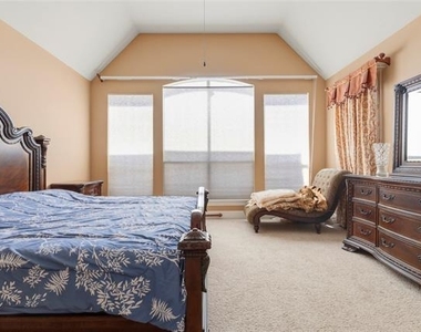 6017 Gentle Way - Photo Thumbnail 9