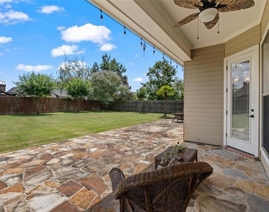 407 Carnaby Court - Photo Thumbnail 25