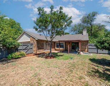 1320 Clearview Drive - Photo Thumbnail 23