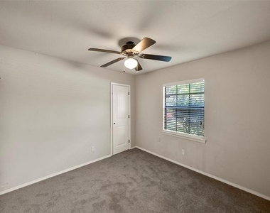 1320 Clearview Drive - Photo Thumbnail 19