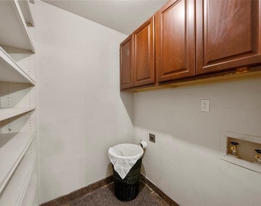 1320 Clearview Drive - Photo Thumbnail 21