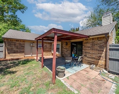 1320 Clearview Drive - Photo Thumbnail 24