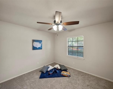 1320 Clearview Drive - Photo Thumbnail 17