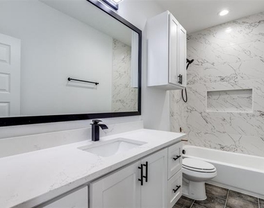 6602 Bexar Street - Photo Thumbnail 18