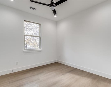 6602 Bexar Street - Photo Thumbnail 17