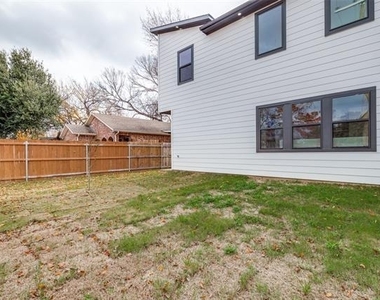 6602 Bexar Street - Photo Thumbnail 20