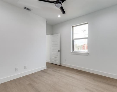 6602 Bexar Street - Photo Thumbnail 14