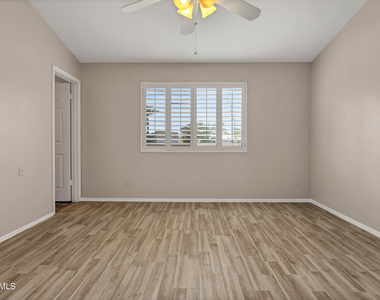 16250 N 64th Place - Photo Thumbnail 17