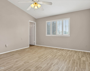 16250 N 64th Place - Photo Thumbnail 18