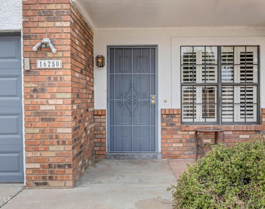 16250 N 64th Place - Photo Thumbnail 3