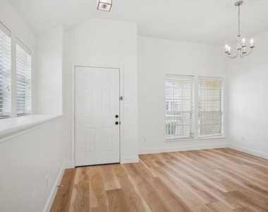 9929 Wild Ginger Drive - Photo Thumbnail 2