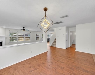 13221 Elmhurst Drive - Photo Thumbnail 3