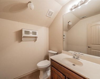 8924 Manana Street - Photo Thumbnail 30