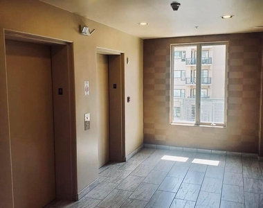 17 W Vernon Avenue - Photo Thumbnail 8