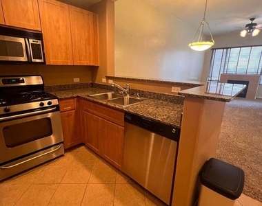 17 W Vernon Avenue - Photo Thumbnail 12