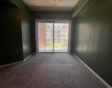 17 W Vernon Avenue - Photo Thumbnail 17