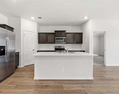13137 Vista Mill Drive - Photo Thumbnail 3