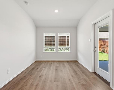 13137 Vista Mill Drive - Photo Thumbnail 8