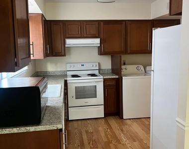 6604 S Lakeshore Drive - Photo Thumbnail 6