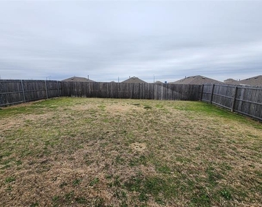 14428 Cloudview Way - Photo Thumbnail 15