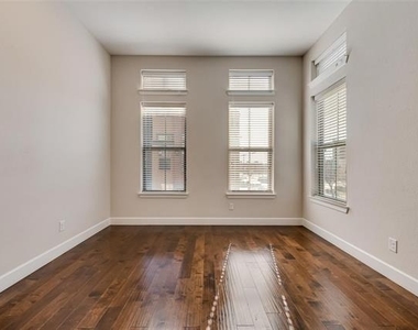 1310 Branchwood Place - Photo Thumbnail 12