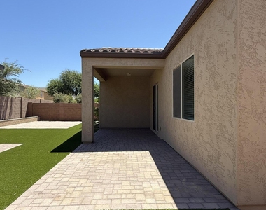 3824 E Fiesta Flower Lane - Photo Thumbnail 55